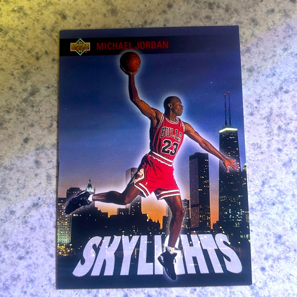 1993 Upper Deck Skylights #456 Michael Jordan     Mint+ New